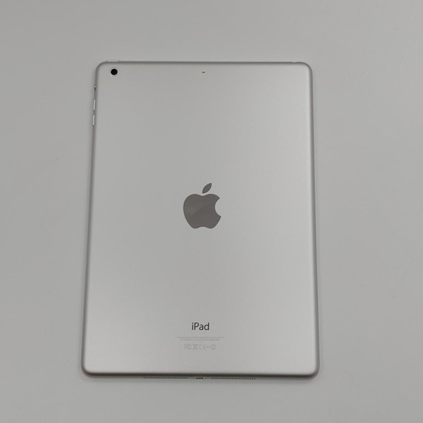 Apple iPad Air - Wi-Fi, 16 GB, Silver