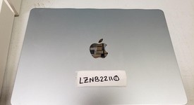 Good
													MacBook Air 2025 (M4) - 13" - Apple M4, Sky Blue, 256 GB, 16 GB, photo 5 of 6