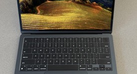 Good
													MacBook Air 2022 (M2) - 13" - Apple M2, Midnight, 256 GB, 8 GB, photo 1 of 19