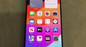Mint
													Apple iPhone 15 Pro - Unlocked, Black, 128 GB, A2848, photo 4 of 7