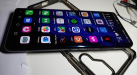 Good
													Huawei P30 Pro - Unlocked Non-US, Black, 256 GB, 8 GB, photo 2 of 7