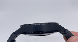 Good
													Samsung Galaxy Watch5 - Unlocked, Graphite, 44mm, photo 3 of 7