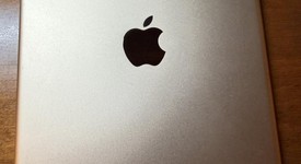 Good
													Apple iPad 5th Gen - Wi-Fi, Gold, 32 GB, A1822, photo 5 of 9