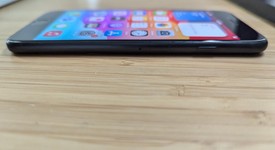 Good
													Apple iPhone SE 3rd Gen 2022 - Unlocked, Midnight, 64 GB, A2595, photo 4 of 16