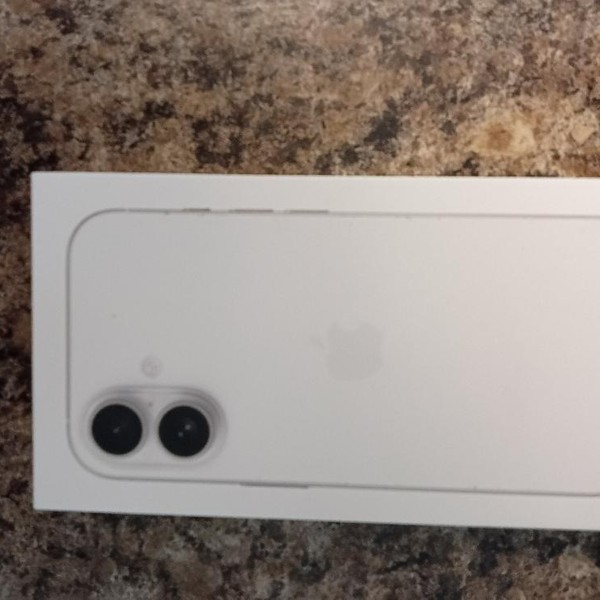 Apple iPhone 17 - T-Mobile, 256 GB, White, A3258