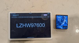 Fair
													Motorola Razr Plus (2024) - Unlocked, Peach, 256 GB, 12 GB, photo 2 of 8