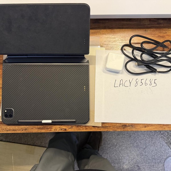 Apple iPad Pro 11 inch 3rd Gen 2021 - Wi-Fi, 256 GB, Gray