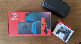 Good
													Nintendo Switch - Red & Blue, 32 GB, photo 3 of 11