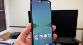 Mint
													Samsung Galaxy Z Flip6 - Unlocked, Black, 512 GB, 12 GB, SM-F741U1, photo 3 of 9