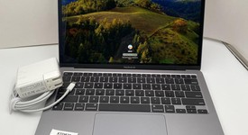 Good
													MacBook Air 2020 - 13" - Apple M1, Gray, 256 GB, 8 GB, photo 1 of 13