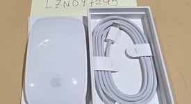 Used
													Apple Magic Mouse - White, photo 1 of 3