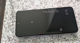 Good
													Google Pixel 8 - Verizon, Hazel, 128 GB, 8 GB, GKWS6, mmWave 5G, photo 1 of 3