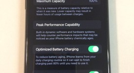 Mint
													Apple iPhone SE 3rd Gen 2022 - Unlocked, Midnight, 64 GB, A2595, photo 3 of 12