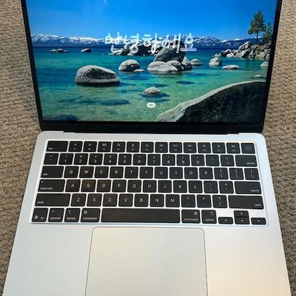 MacBook Air 2025 (M4) - 13 inch - 256 GB, Sky Blue, 16 GB, Apple M4