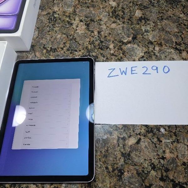 Apple iPad Air 11 inch (M3) 2025 - Wi-Fi, 128 GB, Purple, A3266