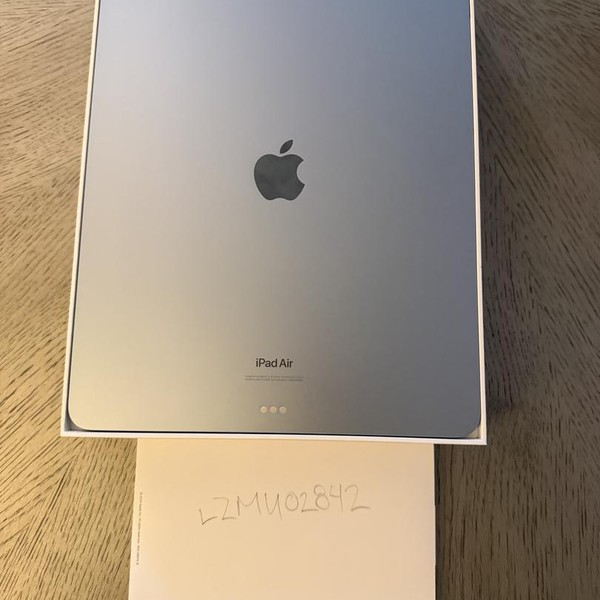 Apple iPad Air 13 inch (M2) 2024 - Wi-Fi, 128 GB, Blue, A2898