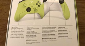 New
													Xbox Wireless Controller - Custom, Design Lab, photo 3 of 5