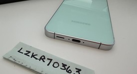 Mint
													Samsung Galaxy S24 FE - Unlocked, Mint, 128 GB, SM-S721U1, photo 3 of 9