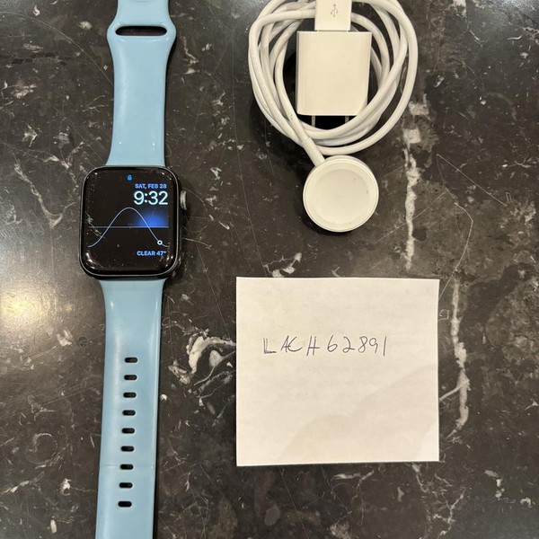 Apple Watch Series 5 44mm - Gray, A2093 - GPS, Aluminum