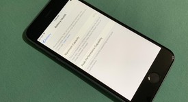 Good
													Apple iPhone 6S - Unlocked, Grey, 32 GB, A1688, photo 2 of 8