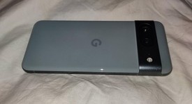 Good
													Google Pixel 8 - Unlocked, Hazel, 128 GB, 8 GB, G9BQD, Sub-6 5G, photo 4 of 10