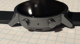 Mint
													TicWatch E3 - Black, photo 5 of 10