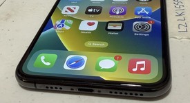 Good
													Apple iPhone Xs Max - Unlocked, Gray, 64 GB, A1921, photo 2 of 6