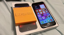 Mint
													Apple iPhone SE 3rd Gen 2022 - Unlocked, Midnight, 128 GB, A2595, photo 1 of 7