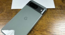 Mint
													Google Pixel 8 - Unlocked, Hazel, 128 GB, 8 GB, G9BQD, Sub-6 5G, photo 2 of 5