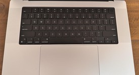 Good
													MacBook Pro 2021 - 16" - Apple M1 Pro 10-core, Silver, 512 GB, 32 GB, photo 1 of 5