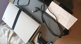 Mint
													PlayStation 5 Pro (2024) - White, 2 TB, photo 1 of 12