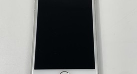 Fair
													Apple iPhone 7 - Unlocked, Silver, 32 GB, A1660, photo 4 of 5