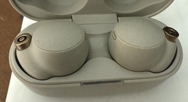 Used
													Sony WF-1000XM4 - Silver, photo 2 of 6