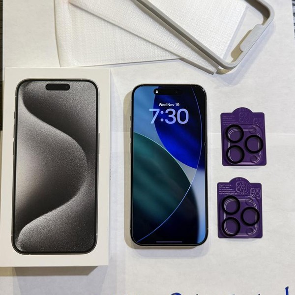 Apple iPhone 15 Pro - Unlocked, 256 GB, White, A2848