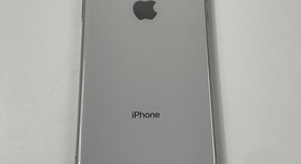 Good
													Apple iPhone Xs - Verizon, Silver, 64 GB, A1920, photo 3 of 7