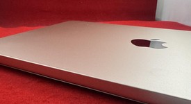 Mint
													MacBook Air 2025 (M4) - 13" - Apple M4, Starlight, 512 GB, 16 GB, photo 5 of 17