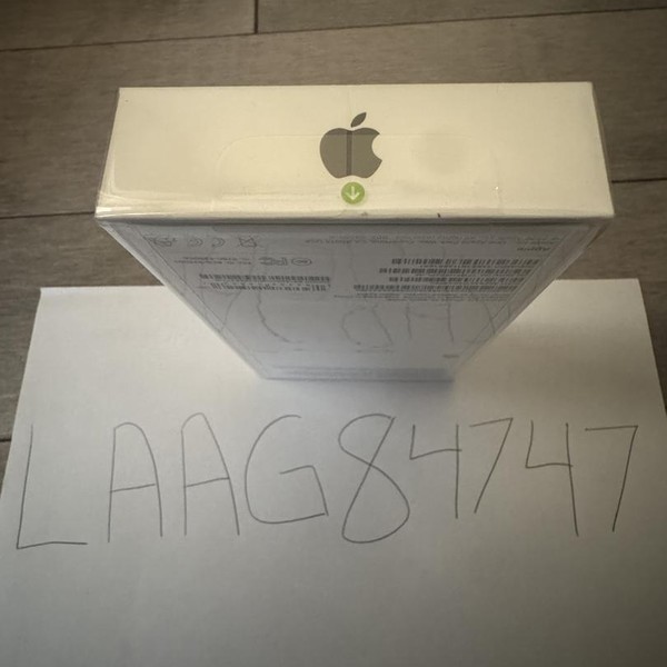 Apple iPhone SE 2nd Gen 2020 - Unlocked, Black, 64 GB, A2275