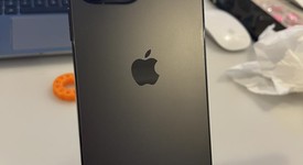 Good
													Apple iPhone 13 Pro Max - Unlocked, Graphite, 256 GB, A2484, photo 3 of 7