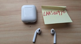 Used
													Apple AirPods 2nd Gen - Lightning Case, photo 1 of 8