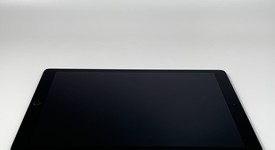 Fair
													Apple iPad Pro 12.9" 1st Gen 2015 - Unlocked, Gray, 128 GB, A1652, 1st Gen 2015, photo 4 of 11