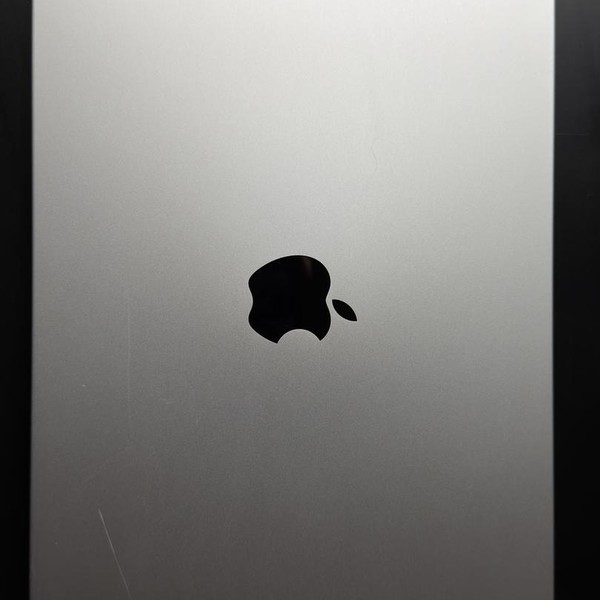 MacBook Pro 2023 - 14 inch - 1 TB, Silver, 16 GB, Apple M2 Pro 12-core