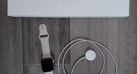 Good
													Apple Watch Series 8 41mm - Starlight, A2770 - GPS, Aluminum, photo 2 of 3