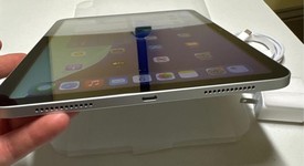 Mint
													Apple iPad 11th Gen - Wi-Fi, Silver, 128 GB, A3354, photo 2 of 7