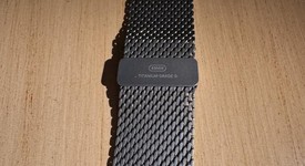 Good
													Apple Watch Ultra 2 49mm - Unlocked, Natural, A2986, photo 3 of 5