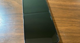 Good
													Samsung Galaxy Z Flip4 5G - Unlocked, Purple, 256 GB, 8 GB, SM-F721U1, photo 2 of 4