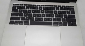Mint
													MacBook Pro 2017 (No Touch Bar) - 13" - I5, Silver, 512 GB, 8 GB, photo 4 of 8