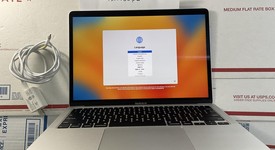 Good
													MacBook Air 2020 - 13" - I3, Silver, 256 GB, 8 GB, photo 2 of 9