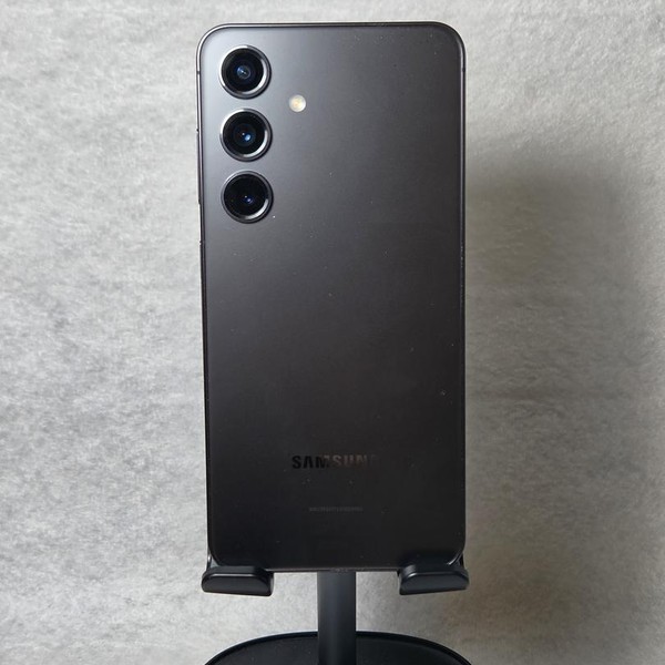 Samsung Galaxy S24 - Unlocked, 256 GB, Black, 8 GB, SM-S921U1