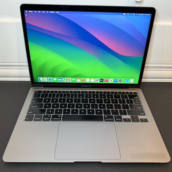 MacBook Air 2020 - 13 inch - I3, Gray, 256 GB, 8 GB