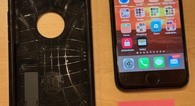 Good
													Apple iPhone 8 - Unlocked, Gray, 256 GB, A1863, photo 2 of 10
